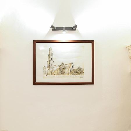 Milestone Inn เลชเช ภายนอก รูปภาพ